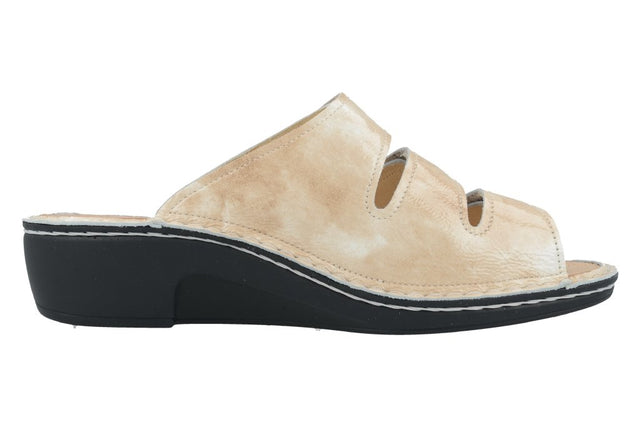 Canzo beige, Apache